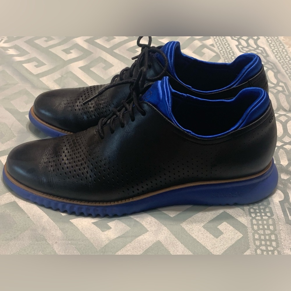 Cole Haan Zerogrande 2.0
Mens Sz 10.5
Black/Blue